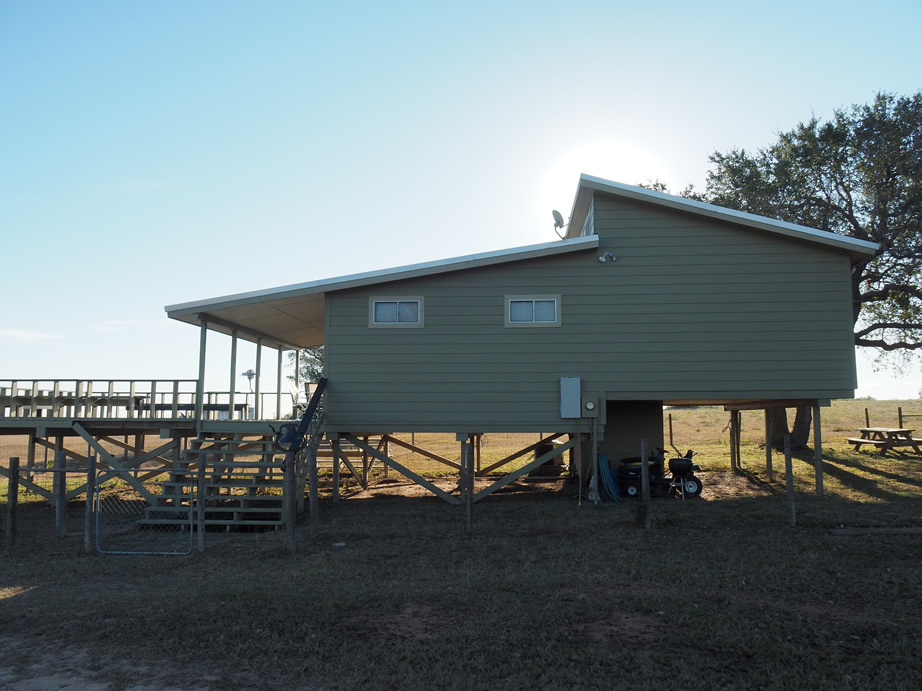 Brush Country Retreat property photo 4